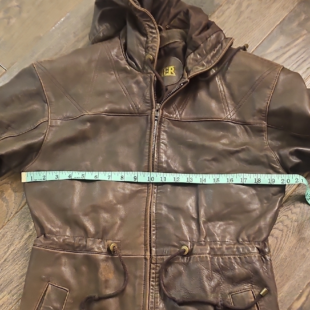VINTAGE Danier Dark Brown Leather Jacket - Picture 9 of 12